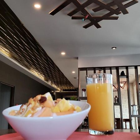 Terrass Hotel Zamora 사모라 데 이달고 외부 사진