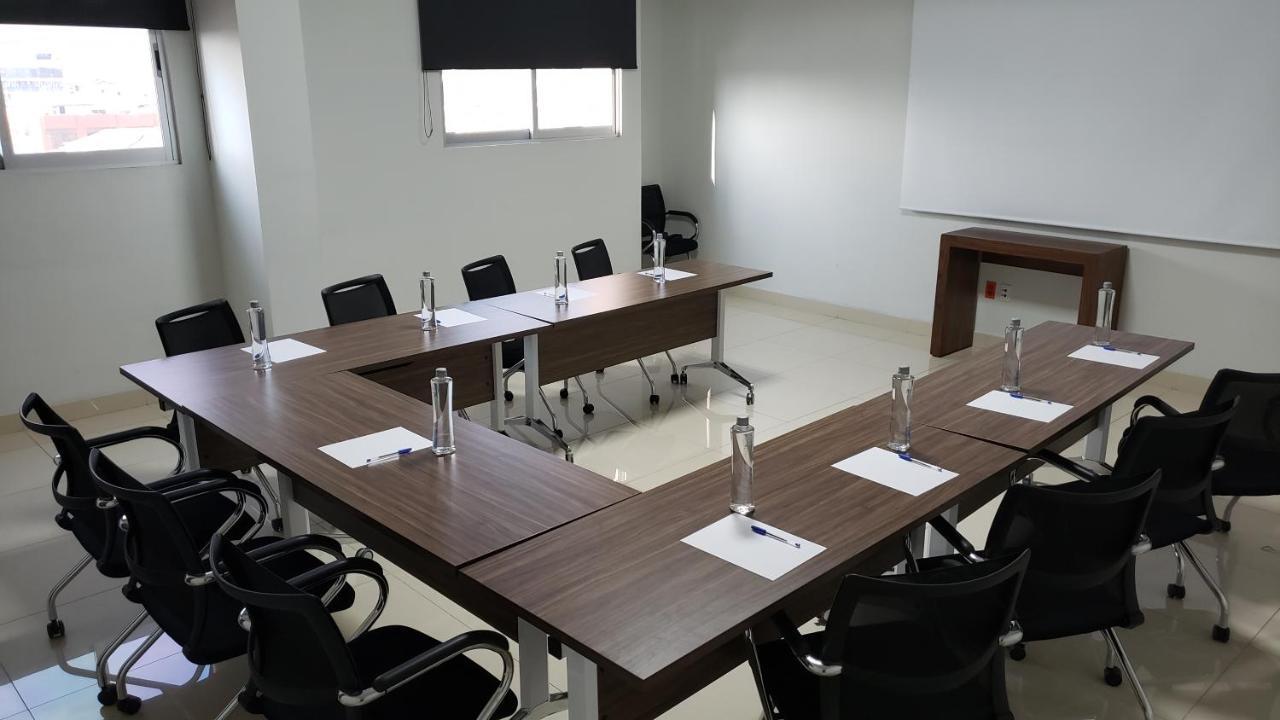 Terrass Hotel Zamora 사모라 데 이달고 외부 사진